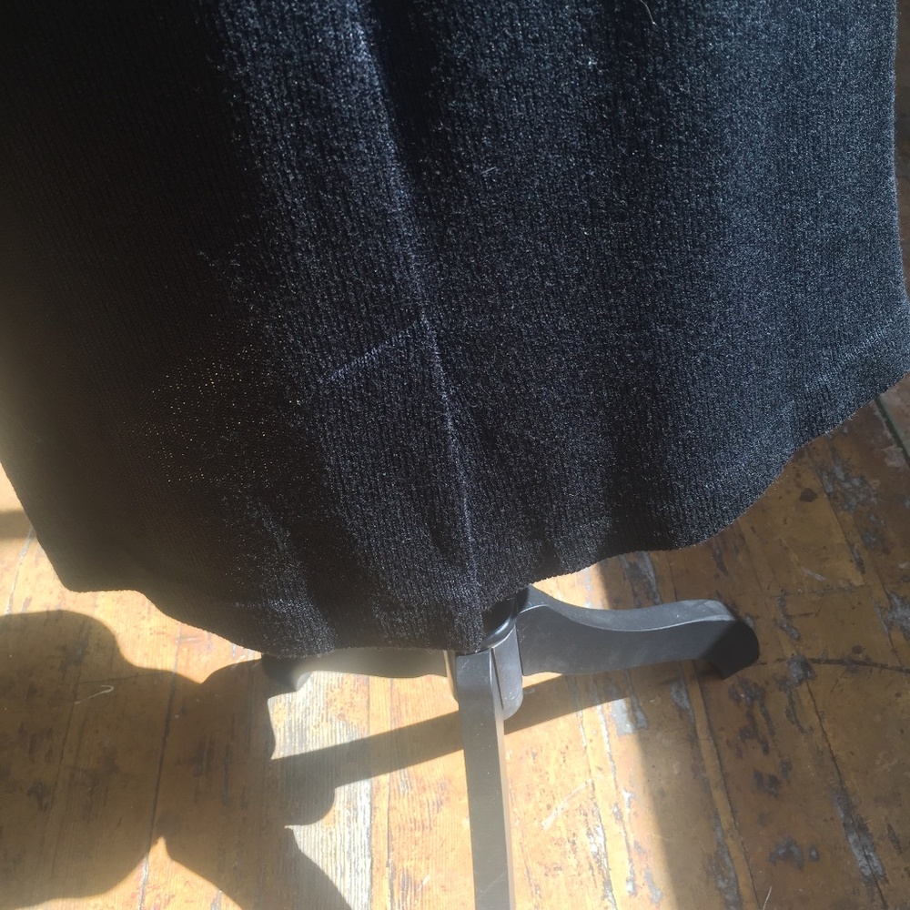 Black knit Vintage 2pc skirt set - Picture 3 of 6